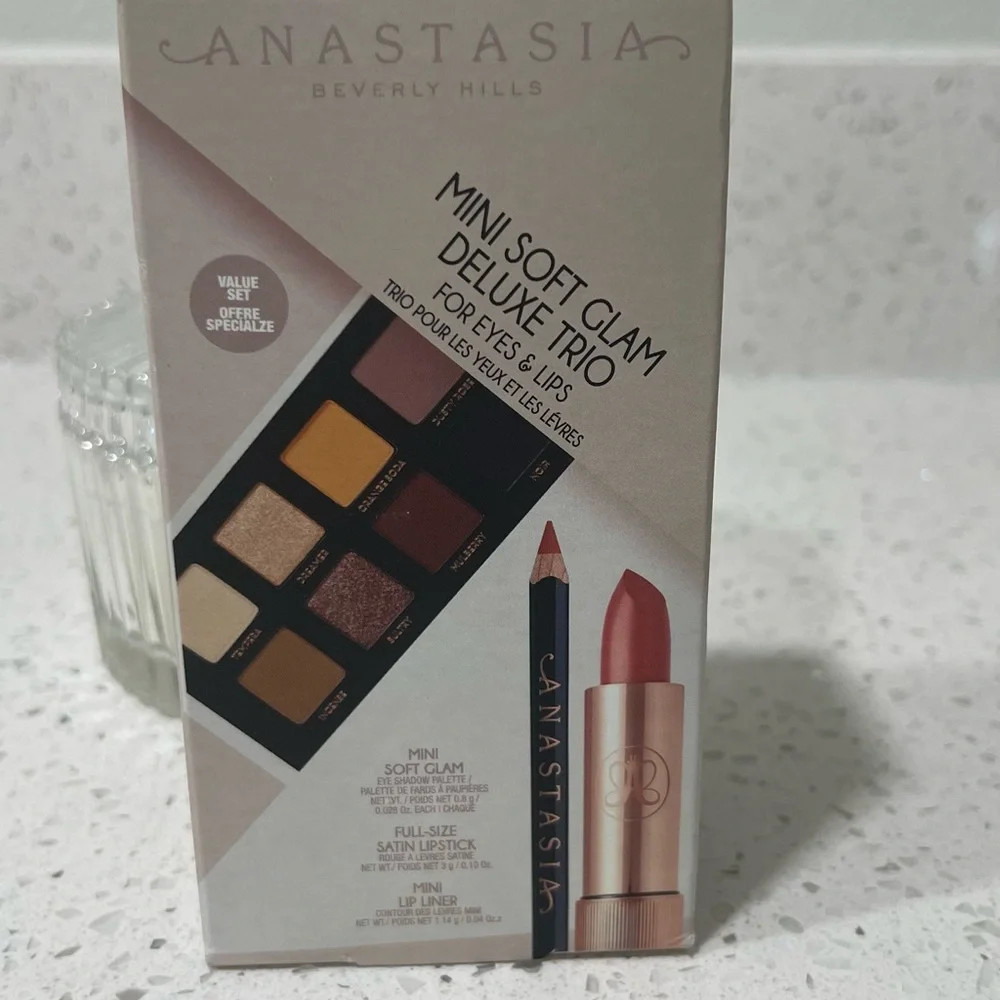 Anastasia Beverly Hills Mini Soft Glam Deluxe Trio
